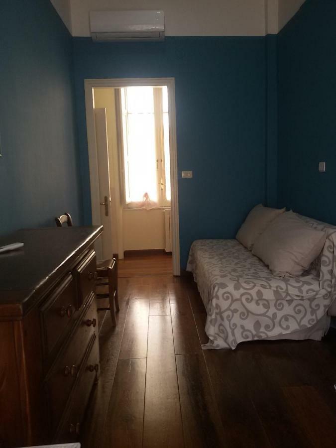 B & B Luca Giordano N6 Naples Exterior photo